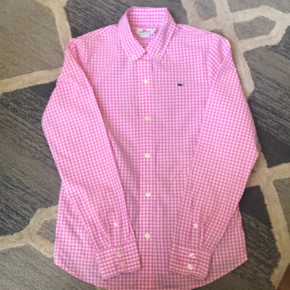 Vineyard Vines button up blouse